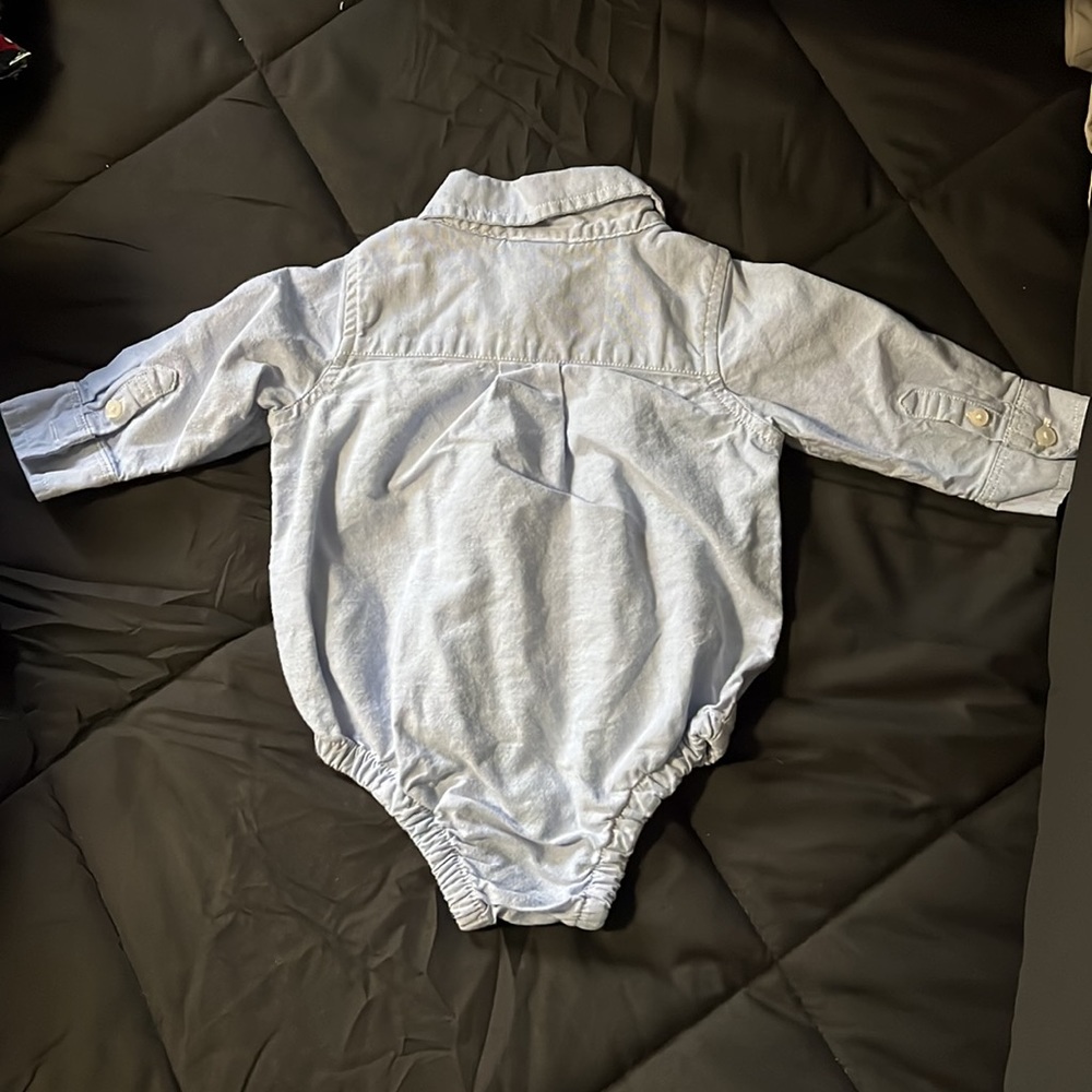 BabyGap Button Up - Picture 2 of 2